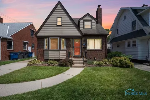 3948 Elmhurst Rd, Toledo, OH 43613