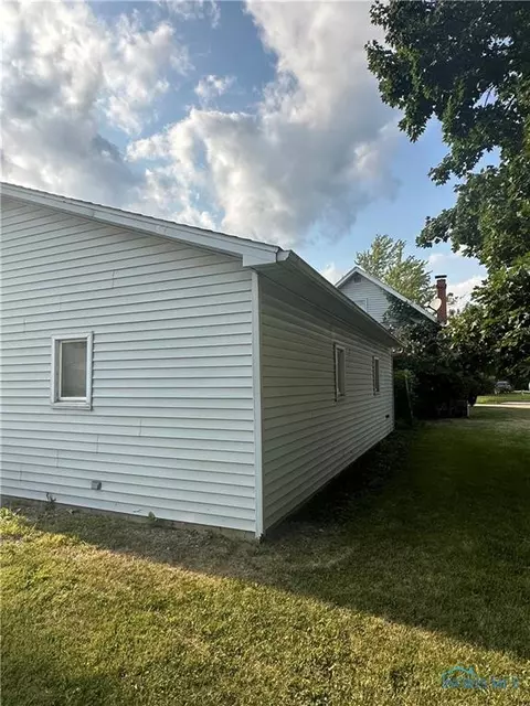416 Summit St, Kenton, OH 43326 photo 5