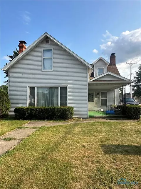 416 Summit St, Kenton, OH 43326