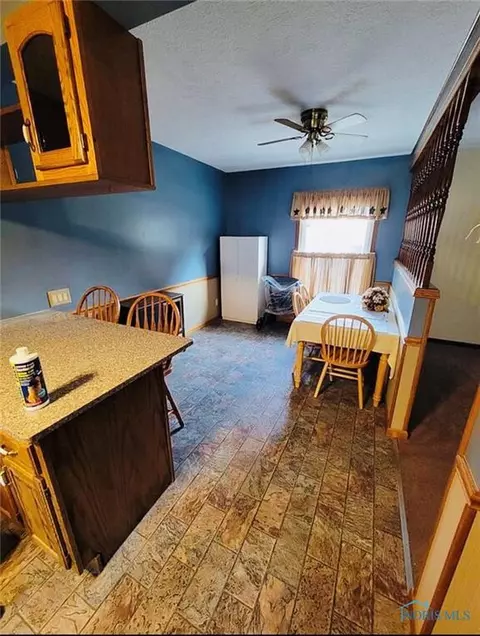 136 Midvale Ave, Clyde, OH 43410 photo 15