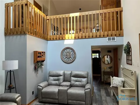 304 Connin St, Bryan, OH 43506 photo 3