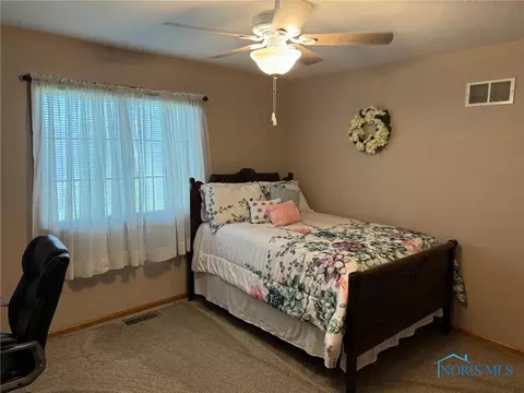 304 Connin St, Bryan, OH 43506 photo 24