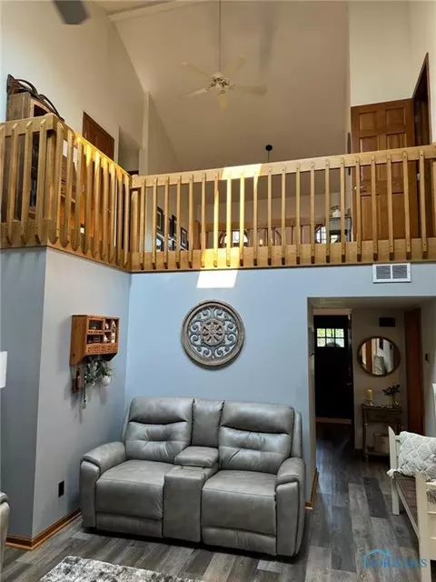 304 Connin St, Bryan, OH 43506 photo 4