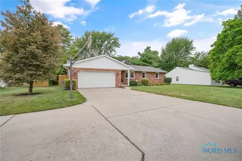 5914 N River Rd, Waterville, OH 43566