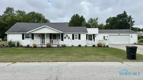 831 Lynn St, Fostoria, OH 44830
