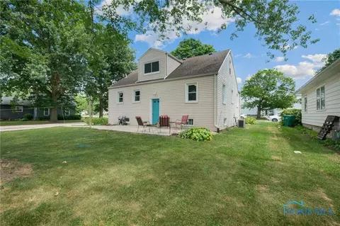 416 Cherry St, Genoa, OH 43430 photo 16