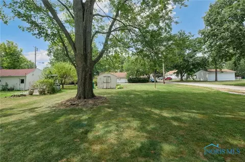 416 Cherry St, Genoa, OH 43430 photo 17