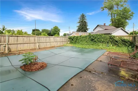 807 Williams St, Huron, OH 44839 photo 5