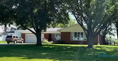 310 Enterprise Ave, Wauseon, OH 43567