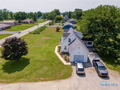 28965 E Broadway St, Walbridge, OH 43465 photo 4