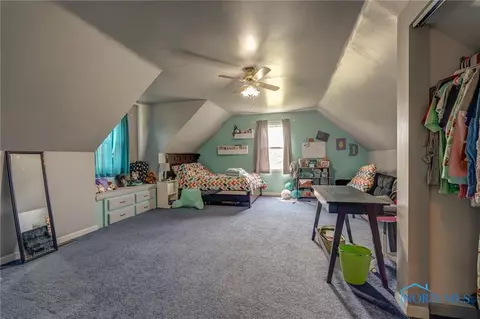 28965 E Broadway St, Walbridge, OH 43465 photo 15