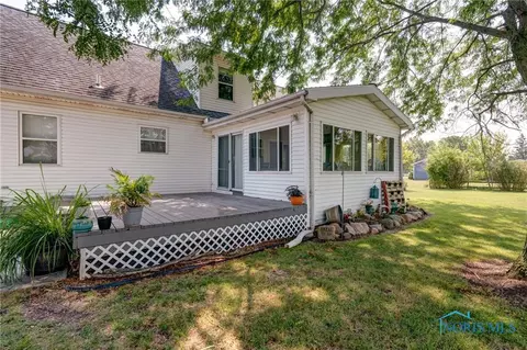 28965 E Broadway St, Walbridge, OH 43465 photo 7
