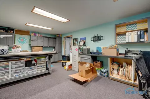 28965 E Broadway St, Walbridge, OH 43465 photo 18