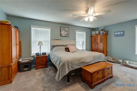 28965 E Broadway St, Walbridge, OH 43465 photo 22