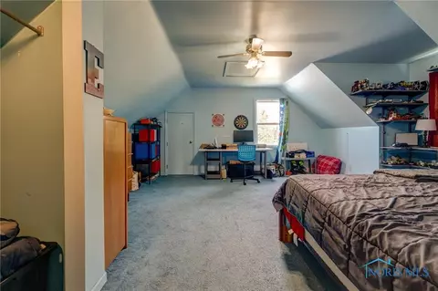 28965 E Broadway St, Walbridge, OH 43465 photo 12