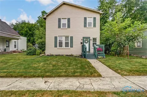 124 S River Rd, Waterville, OH 43566