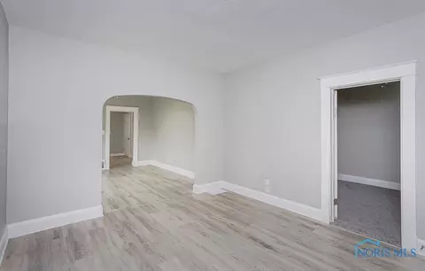 807 Marmion Ave, Toledo, OH 43607 photo 6