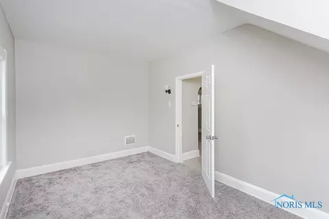 807 Marmion Ave, Toledo, OH 43607 photo 17