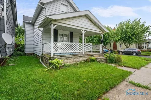 1235 Dawson St, Toledo, OH 43605