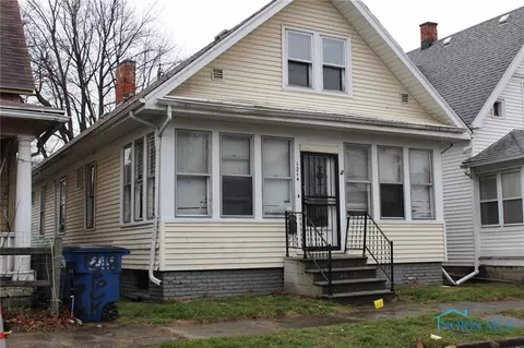 1214 Peck St, Toledo, OH 43608
