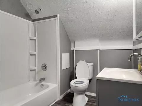 1109 Hamilton St, Toledo, OH 43607 photo 29