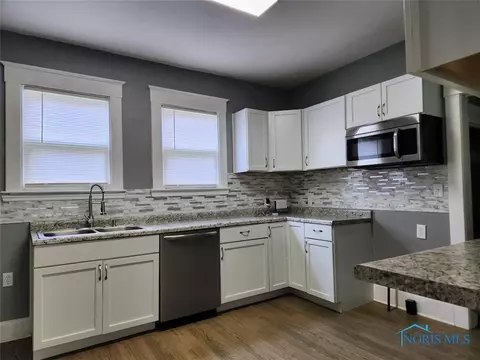 1109 Hamilton St, Toledo, OH 43607 photo 10