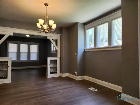1109 Hamilton St, Toledo, OH 43607 photo 17