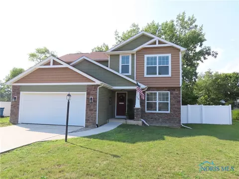 714 Center St, Bryan, OH 43506 photo 2
