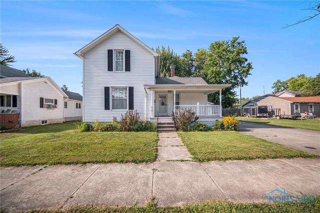618 Welsted St, Napoleon, OH 43545