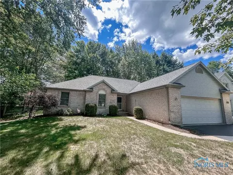 7317 Sioux Trl, Holland, OH 43528
