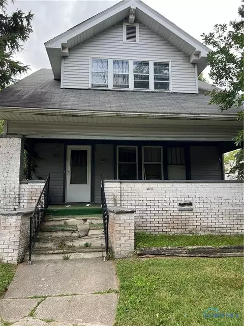 2813 Chestnut St, Toledo, OH 43608