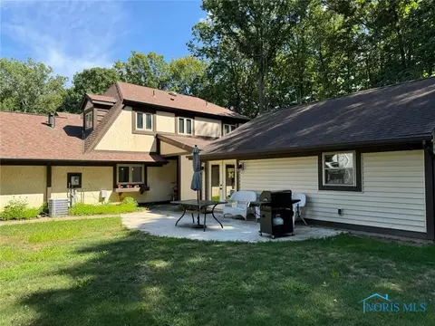 130 Oak Meadows Dr, Bryan, OH 43506 photo 30