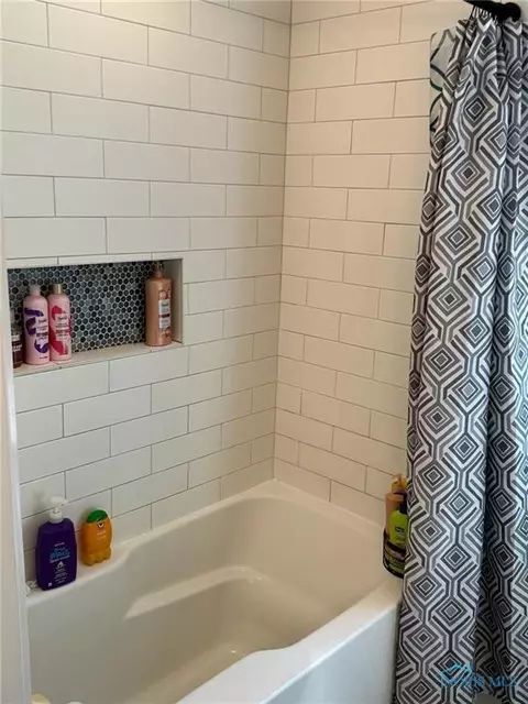 130 Oak Meadows Dr, Bryan, OH 43506 photo 26