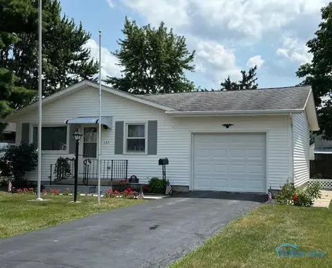 137 Clifton Ave, Findlay, OH 45840