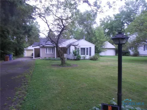 5318 Brandon Rd, Toledo, OH 43615