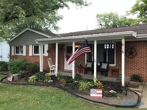 616 Northview Dr, Fostoria, OH 44830