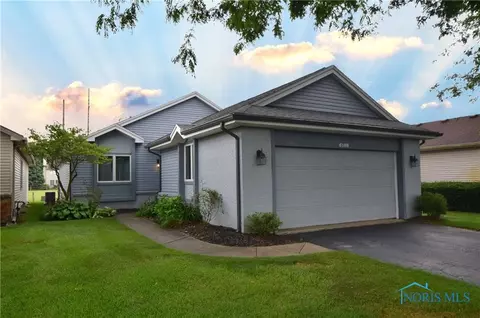 6108 Centennial Rd, Sylvania, OH 43560