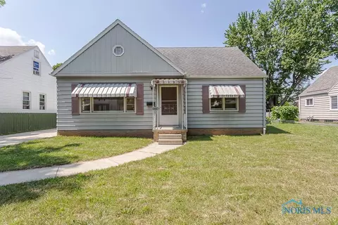 4319 Garrison Rd, Toledo, OH 43613