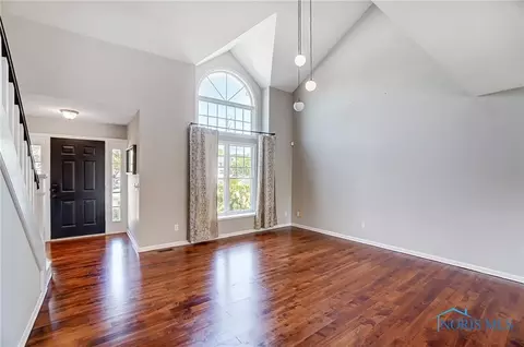 2102 River Rd, Maumee, OH 43537 photo 7