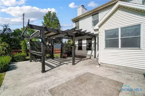 2102 River Rd, Maumee, OH 43537 photo 41