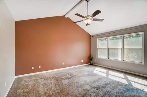 2102 River Rd, Maumee, OH 43537 photo 22