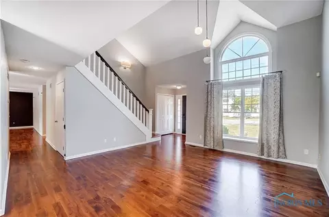 2102 River Rd, Maumee, OH 43537 photo 8