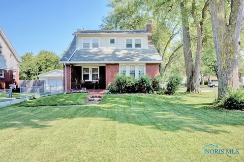 3834 W Alexis Rd, Toledo, OH 43623