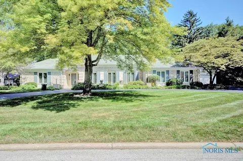 5340 Bainbridge Rd, Toledo, OH 43623