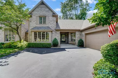 5565 N Citation Rd, Ottawa Hills, OH 43615