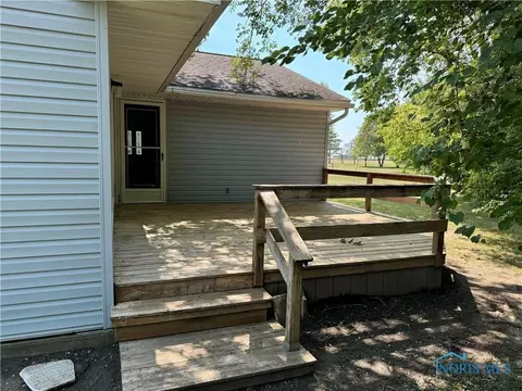 331 E Bartlow St, Deshler, OH 43516 photo 4