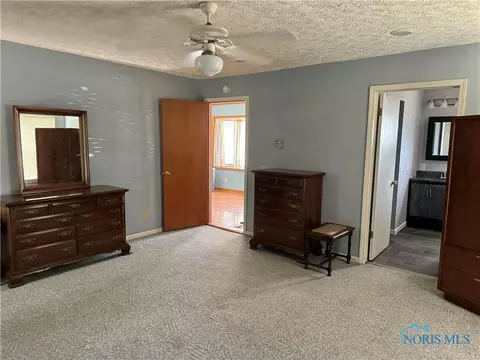 331 E Bartlow St, Deshler, OH 43516 photo 14