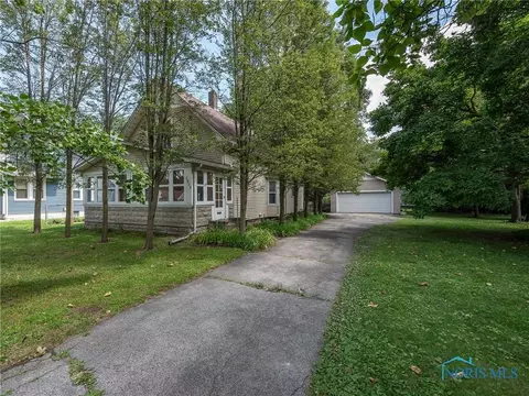 5828 Burdette St, Toledo, OH 43613