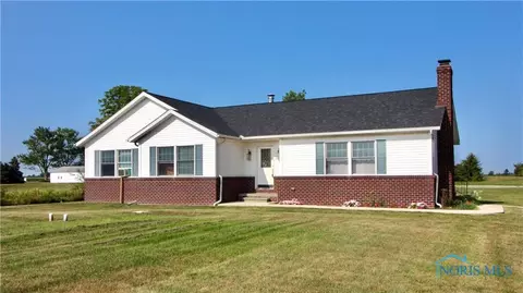 15091 State Route 109, Lyons, OH 43533