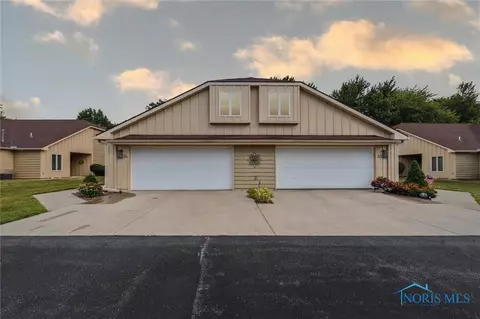 701 Burr Rd #34, Wauseon, OH 43567